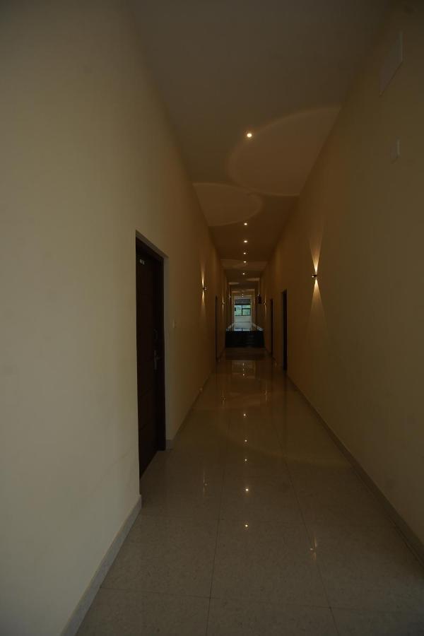 Psy Hotel 3 Star Mettuppālaiyam Exterior foto